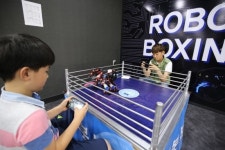 국내 최초 4차 산업혁명 로봇키즈카페 오픈