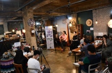 도서출판 실로암사람들 | 실로암사람들, 지역주민과 함께하는 골목길음악회