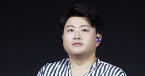 옥계스캔들주점 | 가수 김호중이 방문한 유흥주점에 유명 연예인도 동석했다는 이야기가 나왔다