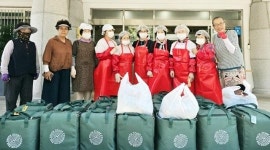전남장흥지역자활센터 출동클린박스 | 전남장흥지역자활센터, ‘같이도시락’ 대상 청소년에 크리스마스 선물 전달