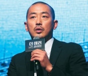 동수의가발이야기 | “가발 쓰려다 날씨 습해서 그냥 왔다”