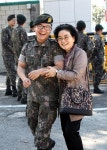 25사단보수대마트 | 부대門 활짝 열리니~장병 사기 더하고부모 걱정 덜었네