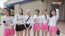 '모모랜드의 사이판랜드' 여름을 열다! '상큼 매력 뿜뿜!'