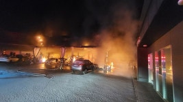 익산자동차공업사유 | 익산 한 자동차 공업사서 불...7천200만원 상당 피해