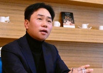 "이재용 회장도 빈살만 구두 봐야하는 이유"···'리프레이머' 저자 케이영 인터뷰