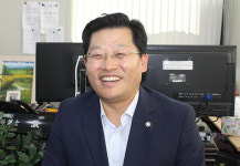 변호사장영설법률상담사무실 | “무료 법률상담으로 많은 것 배웠죠” 법무법인 생각 장영기 대표 변호사