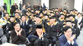 수원 거버넌스 8년 여정, 참여·협동·포용… 촛불정신 녹여낸' 시민의 정부