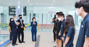 "최선 다해 운영해달라"…안성시, 서안성체육센터 비대면 온라인 오픈식 개최