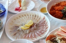 창용호대게식당 | 포항죽도시장맛집 ‘운하 대게 식당’, 신선한 회요리와 대게요리부터 20여가지 이상 스끼다시 메뉴까지