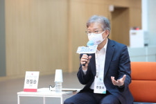 권칠승 장관 "글로벌 기업 협업 프로그램 지속 확대할 것"
