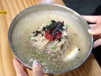지장산막국수상회 | 눈이 벌써 비비고 있는 비주얼...지장산막국수, 눈으로만 봐도 꿀꺽