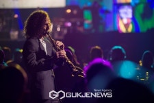 지월드투어앤에어주 | 재즈 뮤지션의 귀환 케니 지(Kenny G) 월드투어 내한공연
