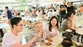 쇼핑몰 푸드코트 인기