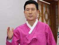 에스앤에스코퍼레이션토끼정신세계 | 이강덕 포항시장 신년사...창의·융합·혁신기술 세계 도약 환동해 포항