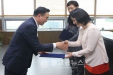 열린노무사사무소김완식 | 천안시, 직장맘고충상담 고문노무사 위촉