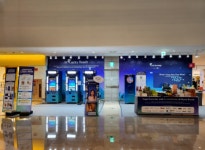 스타필드코엑스몰크렌즈갤러리 | 스위트앤데이터, 스타필드 코엑스몰 AI 포토부스 팝업 성료… 2000여 건 체험·만족도 4.79점 ‘대중 수용성’ 입증