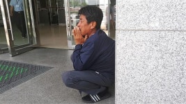 엠엔제이동군산장례식장 | "내동생이 왜 여기에…" 사선 타고 부리나케 달려온 유족들