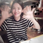 ‘송중기♥’ 송혜교, 청순한 민낯으로 손인사...“밥먹는다~”
