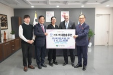 (주)미성푸드서비스디와이엠솔루션지점 | ㈜디와이엠솔루션, 취약계층 후원금 1000만원 기탁