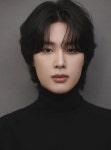 김동희, 새 프로필 사진 공개…학폭 논란 이후 활동 재개