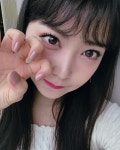 어제오늘네일inbeauty | 시로마 미루, 사랑스러운 셀카…"어제 밤 잠을 못잤어요"