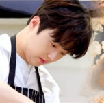 둘리김밥and갈비찜 | `편스토랑` 이찬원, 수북한 김밥과 야들야들 갈비찜에 풍선 장식까지…이 은밀한 파티 정체는?