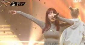 제이미, 생방송 무대 지원사격 "화끈 퍼포먼스"('쇼미더머니9')