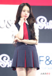 유니스, 사랑스러운 막내