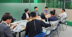 화성시의회 이해남 위원장, 동탄 배드민턴장 샤워실 증축 공사 논의
