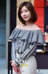 레이디제인, 단발머리 예뻐요