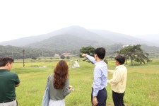 소가야묘이장대행 | 이향래 고성군수 권한대행, 소가야 종합정비사업 현장방문 점검
