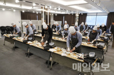 대산작업복이불 | HD현대오일뱅크, 서산 대산읍서 '따뜻한 행복도시락' 나눔활동 전개