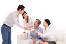 녹즙건강웅상점 | 고민되는 어버이날 선물, 가성비 甲 '건강즙' 어때요