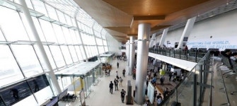 비알던킨도너츠김포공항국제주 | '김포공항' 면세점 입찰 '대격돌'… 누가 웃을까?