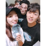 성우씨엔이 | 배우 박신혜, 강민혁, 이종현과 친분 과시 ... '시선 집중'