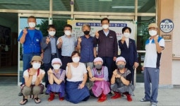 함양 백운산협동조합 마을 주민 식사 대접