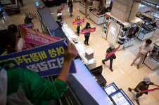 (주)현대그린푸드 기아자동차 의왕AS | "빼앗아 간 최저임금 돌려 달라"