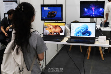 3d싸인몰동광 | 시선 따라 움직이는 ‘Light-field 3D 디스플레이’