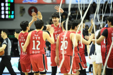 아워홈21세기병원주 | 정관장, KCC에 91-70 승리… 6강 PO 진출 희망 이어가
