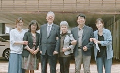 (복)육주복지회동구노인복지회관 | 김낙관 대한노인회 경기 성남시중원구지회장 "취임하던 날 지회 회관 개관식도 함께…복이 많은가 봐요"