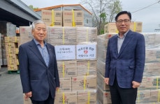 대한노인회고양시일산서구지회사 | 대한노인회 경기 고양시 일산서구지회, 어르신을 위한 미숫가루 기증