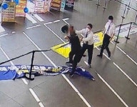 서인크리닉식당 | 쿠팡 무단 점거 민주노총 또 폭력, 민노총 간부 쇳덩이 '차단봉' 직원 향해 던져 (영상)