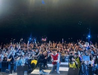 래퍼 언에듀, 대학 축제서 또 관객석으로 다이빙했다 (+영상)