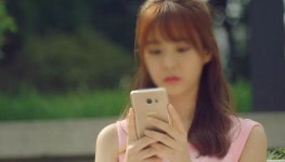 최종 면접 본 여성 지원자에게 "클럽에서 만났다...또 보고 싶어"라며 치근덕거린 인사팀장