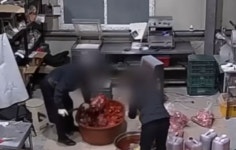 함안(순천방향)휴게소 식품자동판매기영업 | 위생불량으로 '영업정지' 당해 놓고 휴게소에 버젓이 납품해 온 대구의 한 식품공장