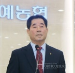 법인하늘농가원유통 | 박성규 조합장 "배 의무자조금 적극 참여를"