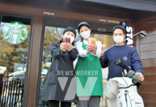 (주)제이에스푸드 에딘버러컨트리클럽 그늘집 | 스타벅스 골프장 內 매장 오픈