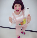 홍윤아로마 | 홍윤화, 볼빨간사춘기?… 귀여운 모습으로 핸드폰 자랑