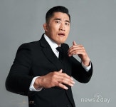 싸움의고수두호 | UFC파이터 김동현, ‘싸움의 고수’ 광고모델 나서.. “장난 아니고 1인보쌈 5800원!”