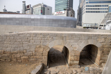 반곡동 배움터 문화공원 | 동대문 디자인 플라자(DDP), 서울을 찾는 외국인들도 꼭 가볼만한 곳...'한국관광 100선' 선정